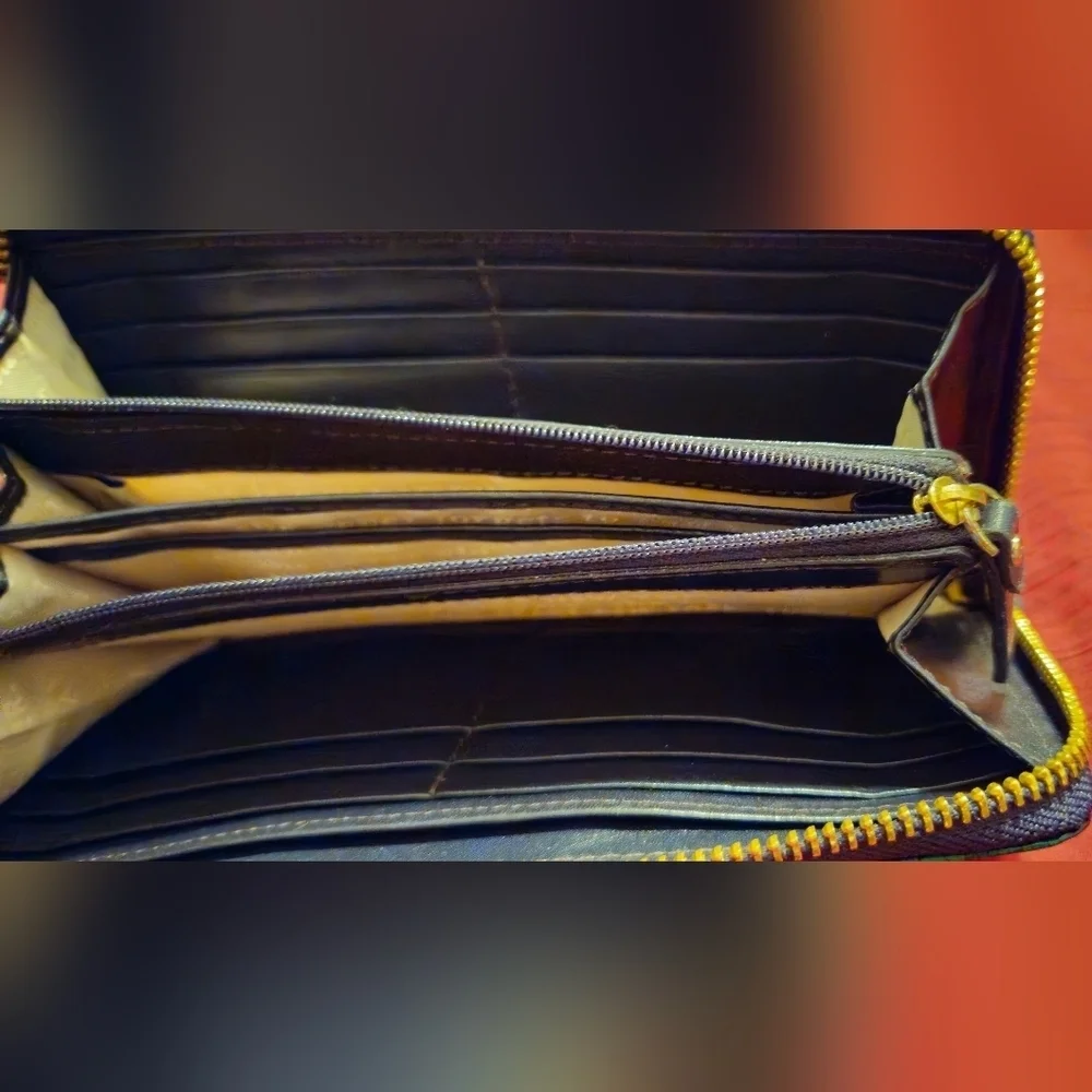 Kate Spade Black and Green Hedgehog Wallet